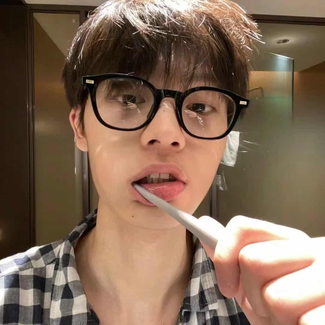 我是小不点……