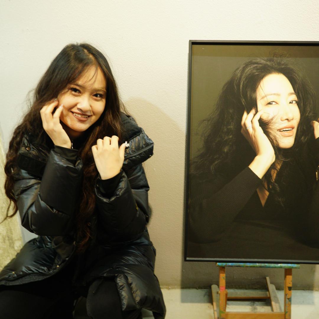 AAA跟拍摔进镜头郭姐