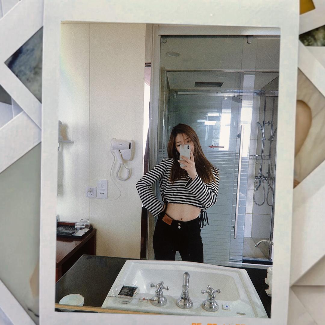 百变月哥🧚🏻‍♀️