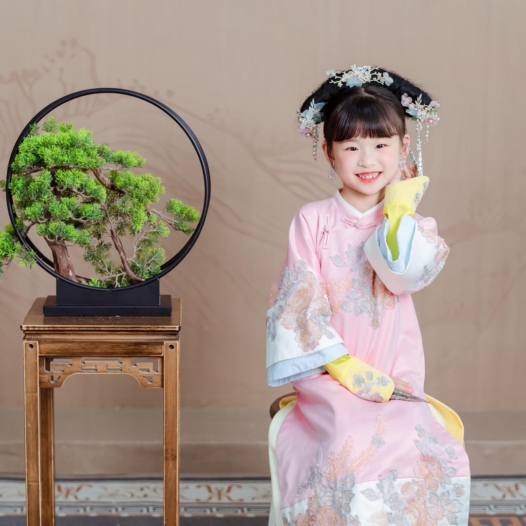 兔子家的小猴子