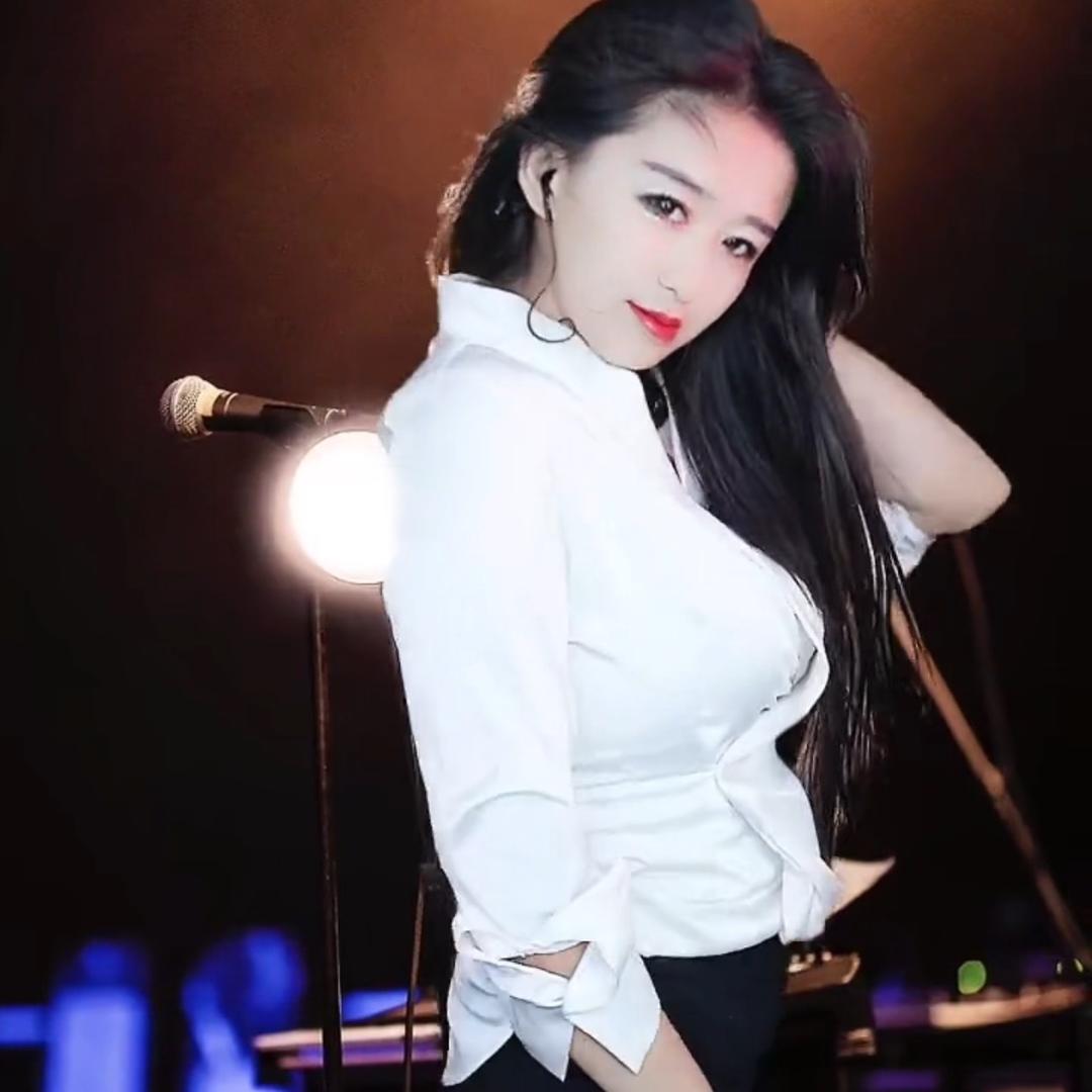 甄美丽，