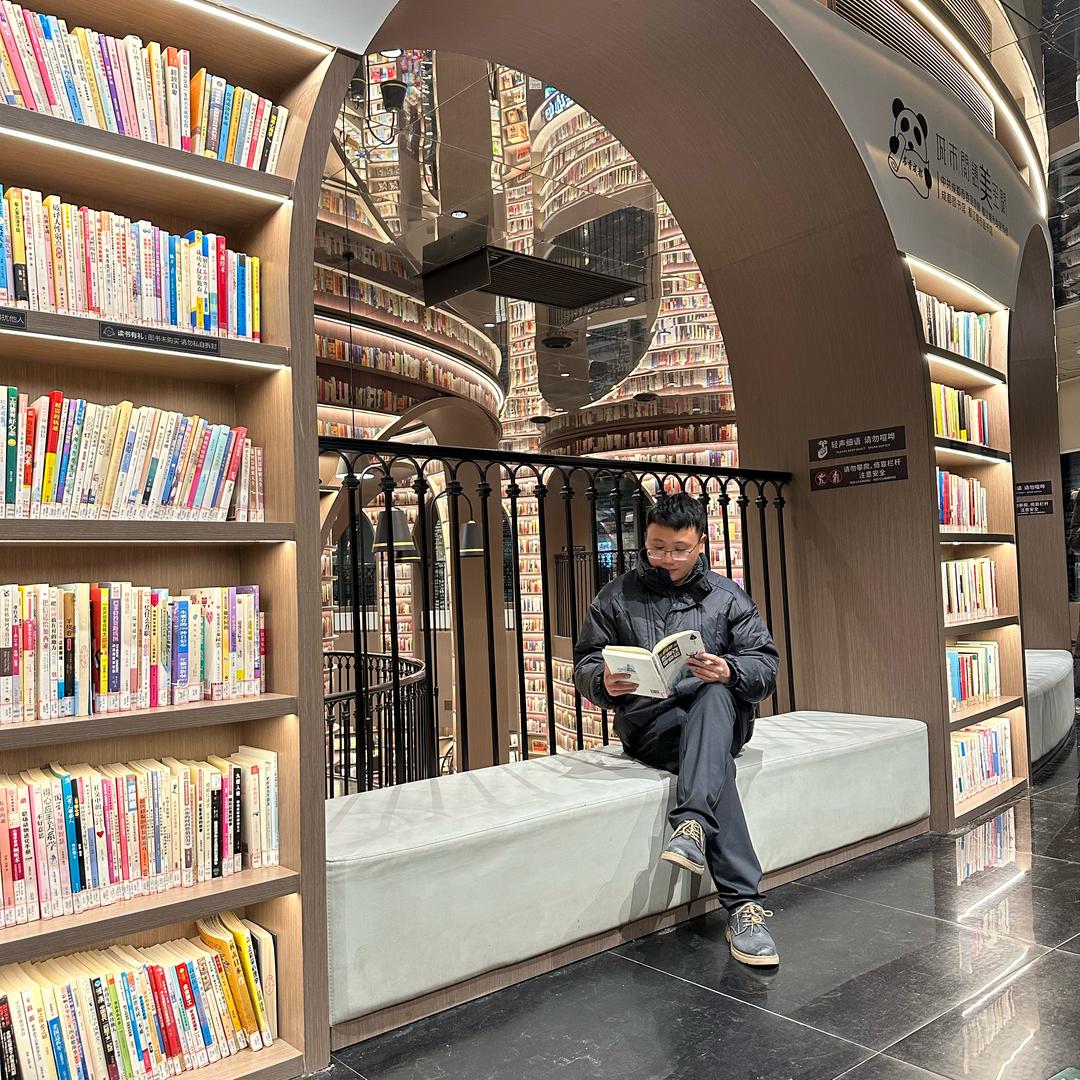 都经纪—杨志龙