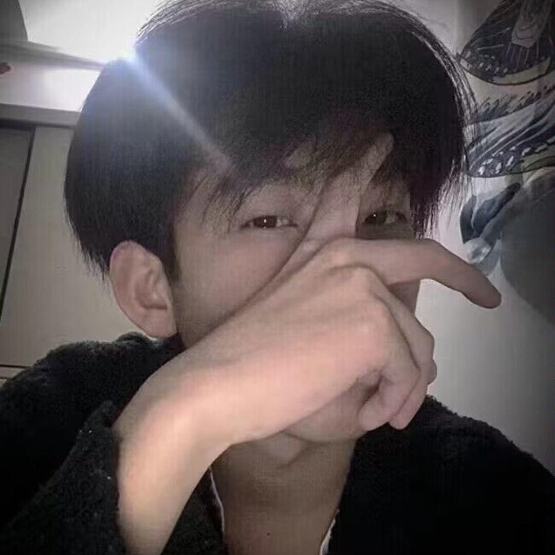 小H