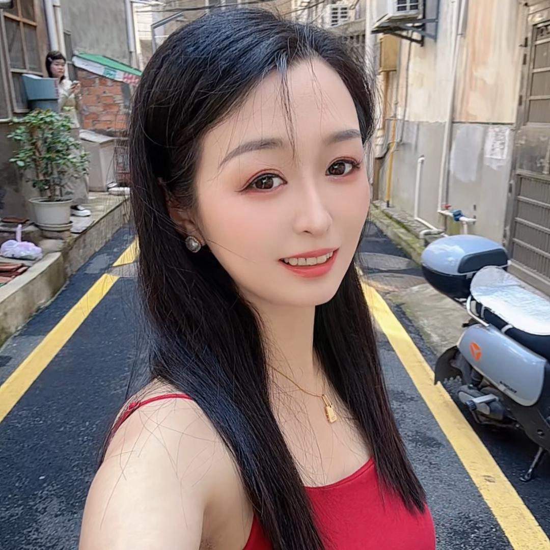 @小琴
