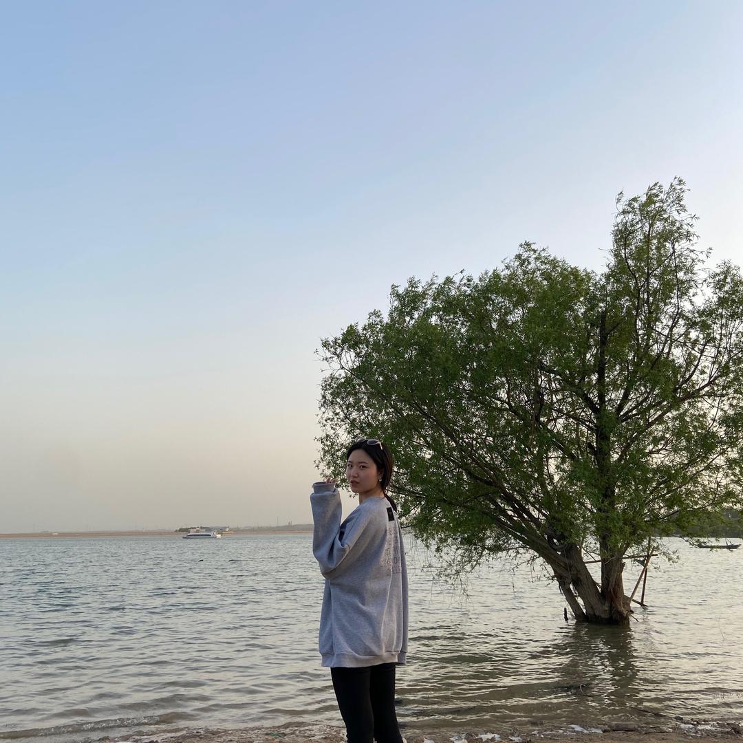 成安-卡洛婚纱