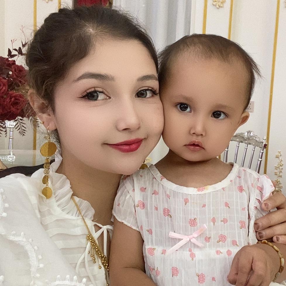 𝒮𝓋ℳ𝒶𝓎𝓎𝒶