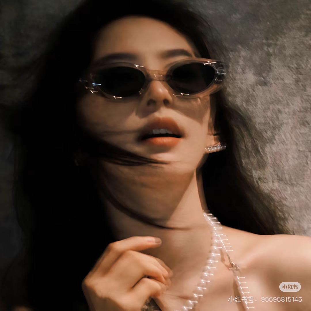 浮光美甲穿戴社