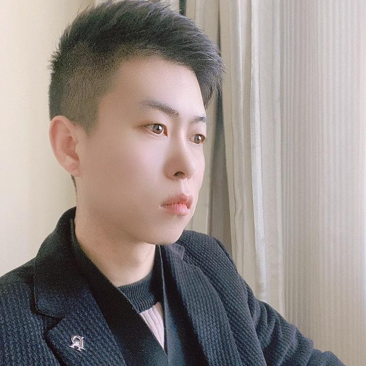 黄小鹏⋯剪辑