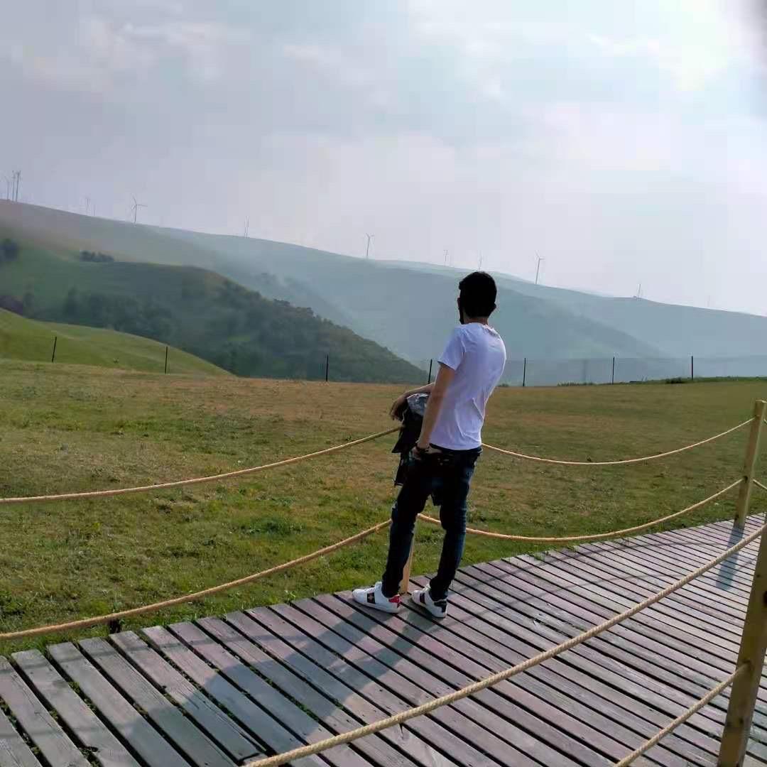 、峡谷摸鱼（王者荣耀）