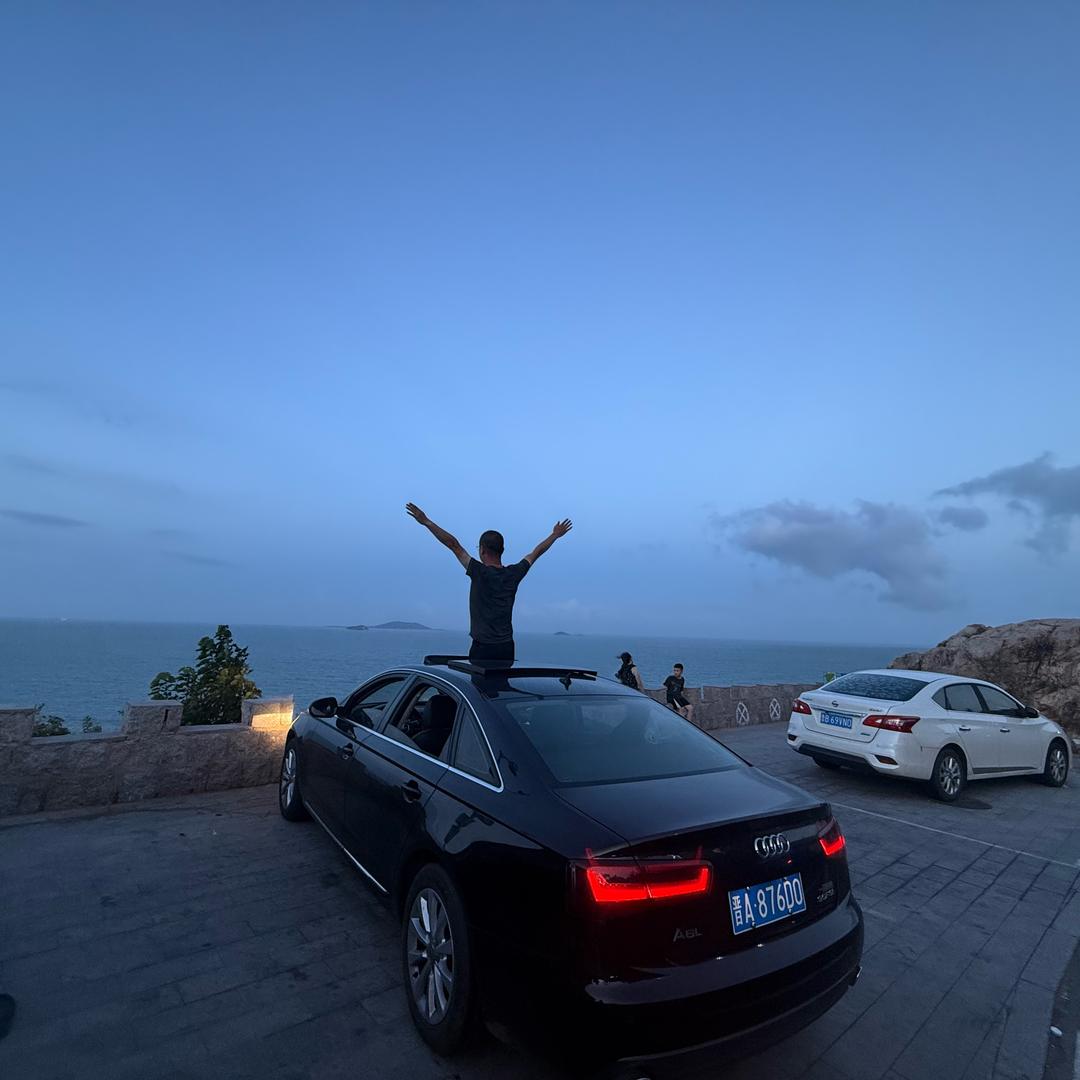 亚强༺༒༻名烟名酒