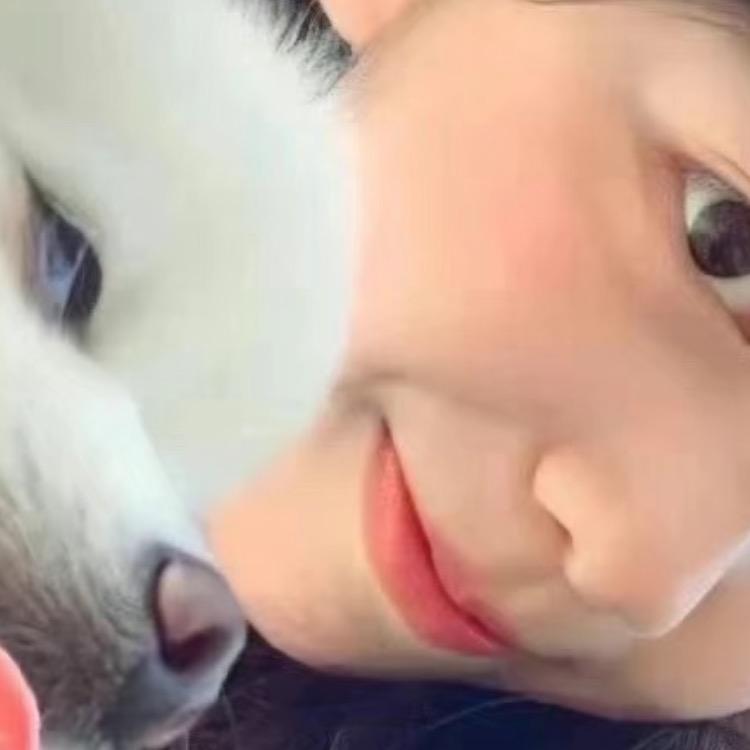 草莓味亚亚