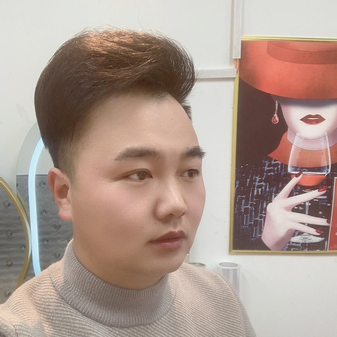 小枫(手艺人)收长头发