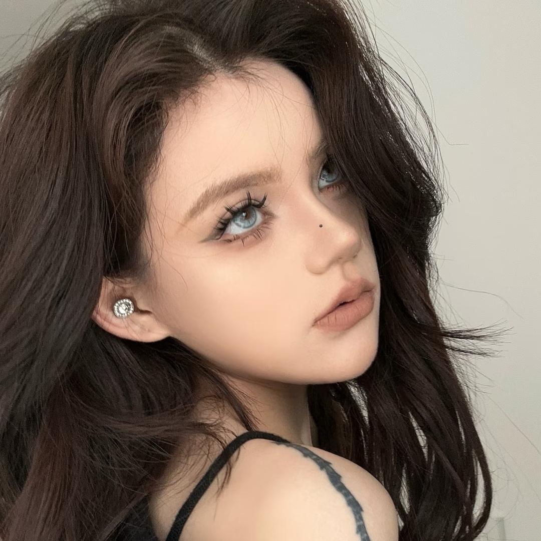 iuiu2:）