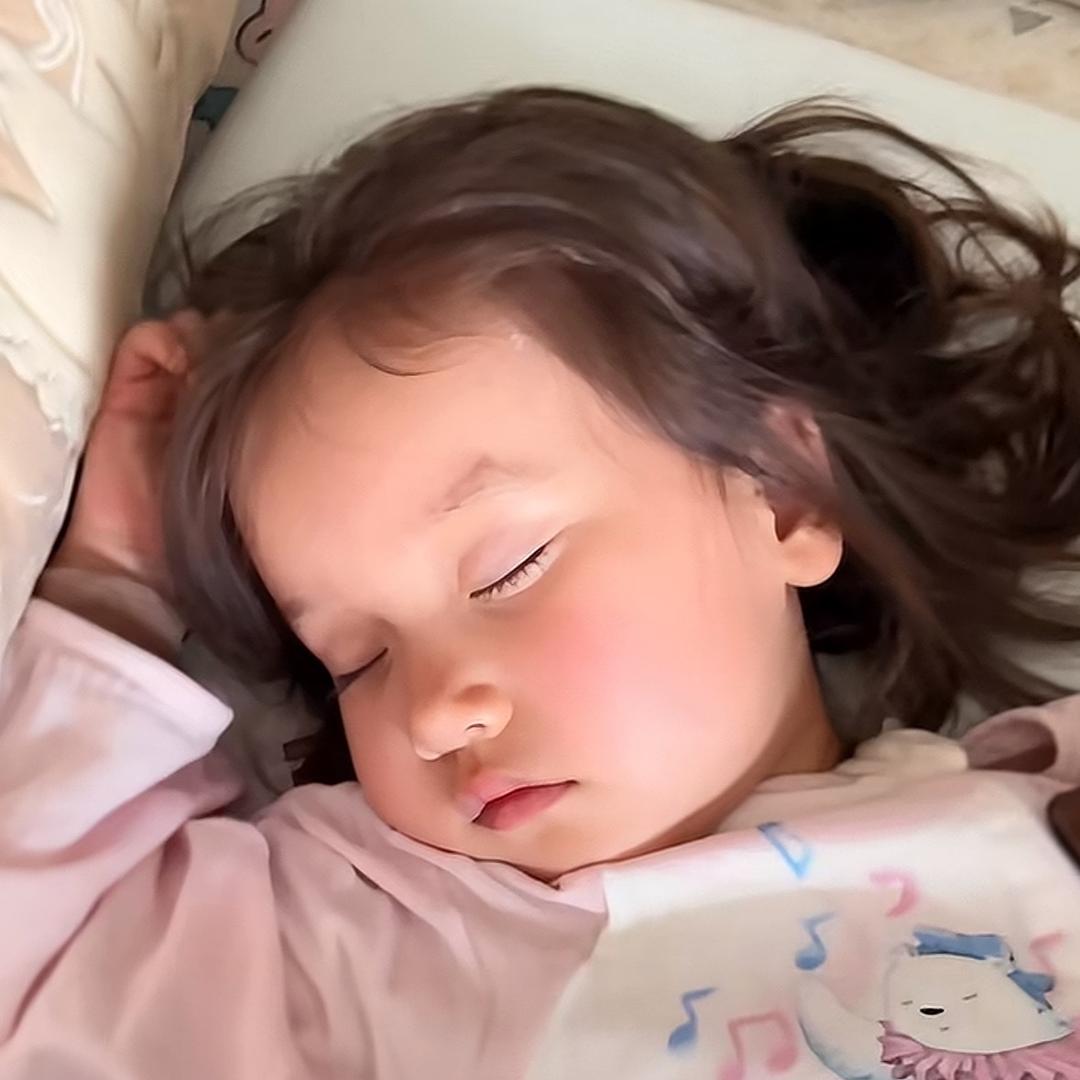 ꩜ ☡每天ᯅ好困☡꩜