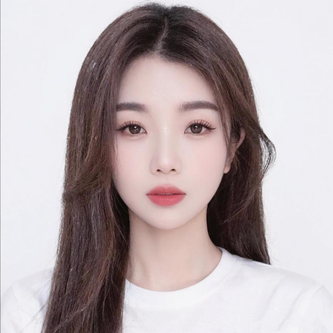 周周😊😊