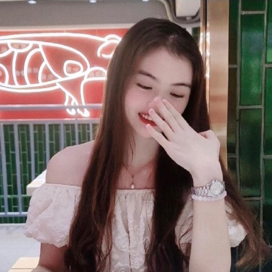 美女不吃香菜_