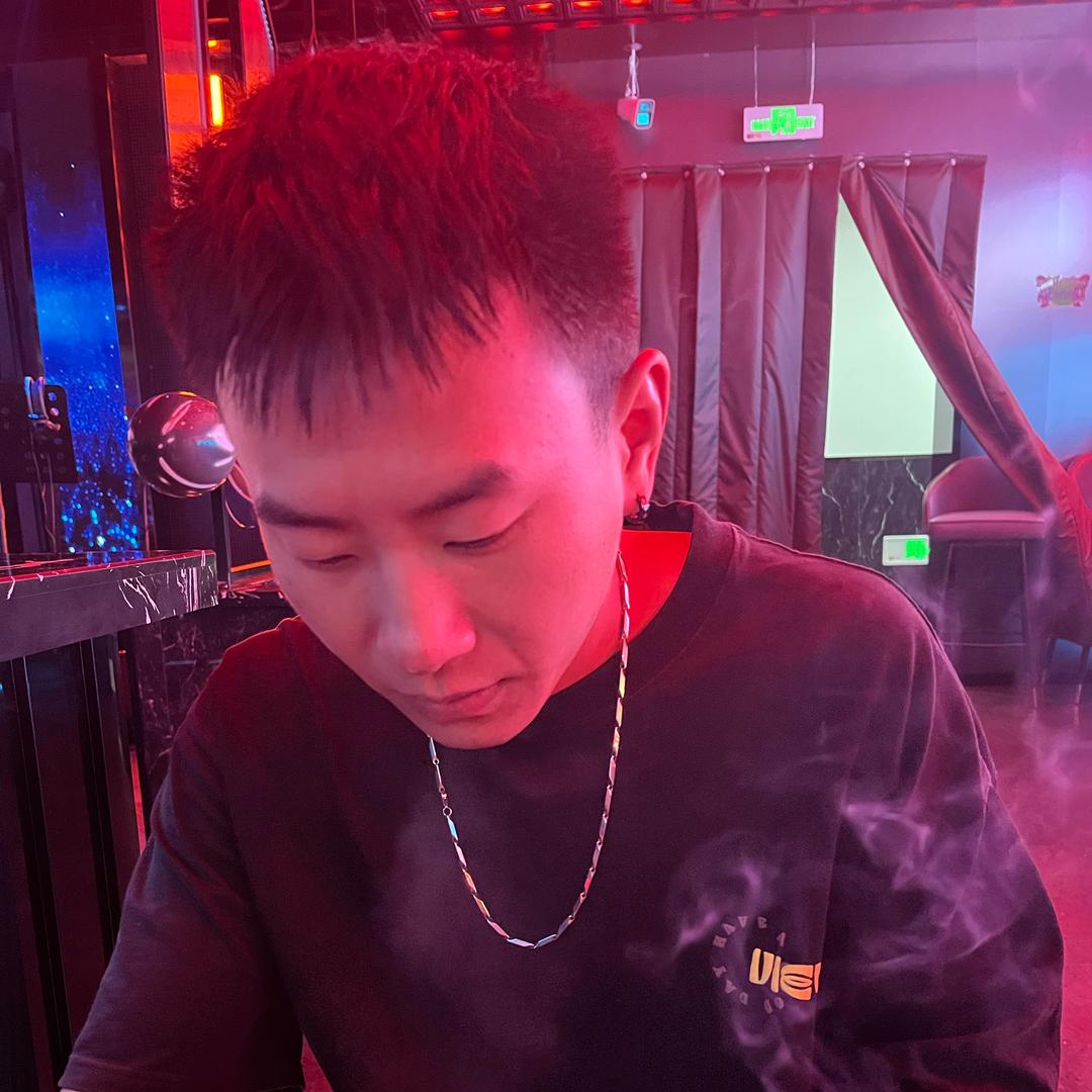 ♚阿超🌈