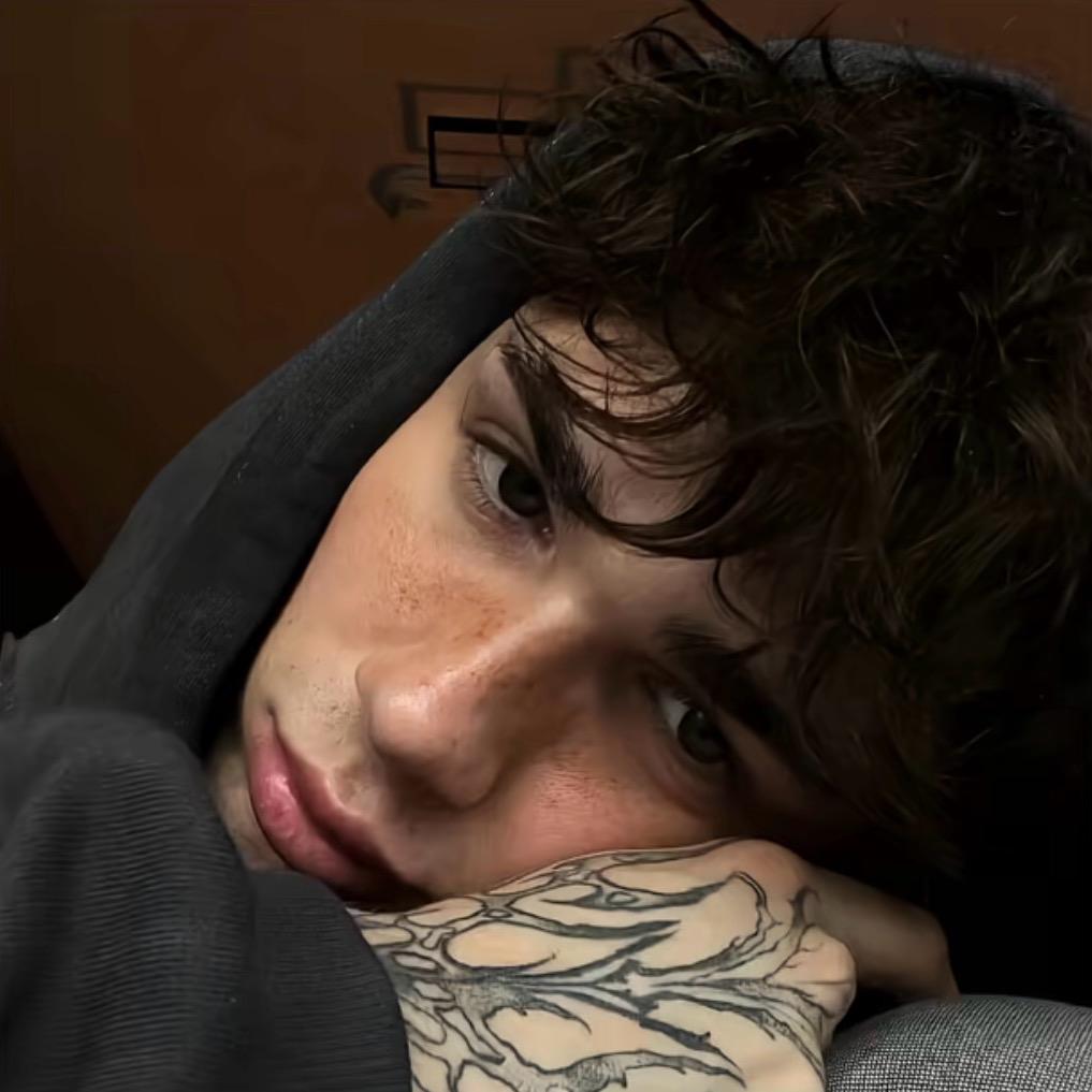 网恋秀牛被录屏