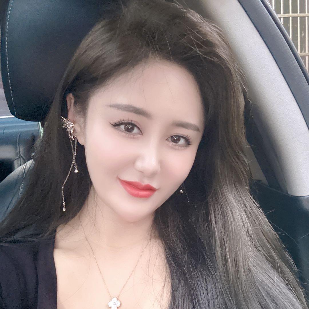 韩乐乐_