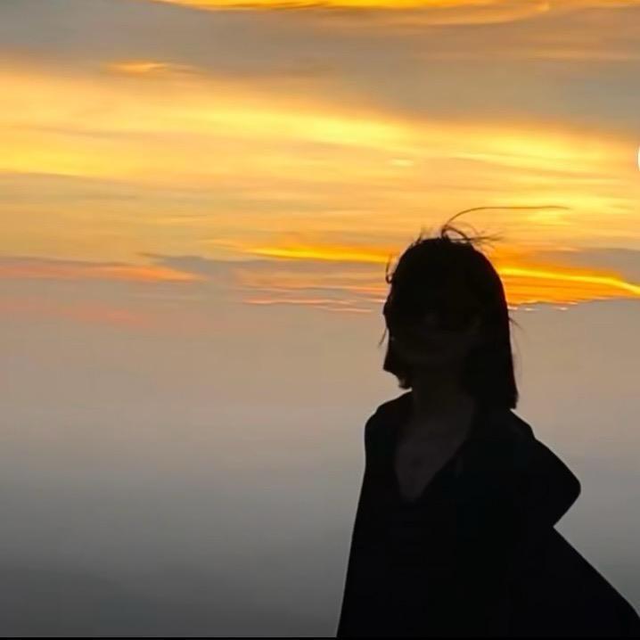 ෆ黏人的猫ʕ•̫͡•ʔ