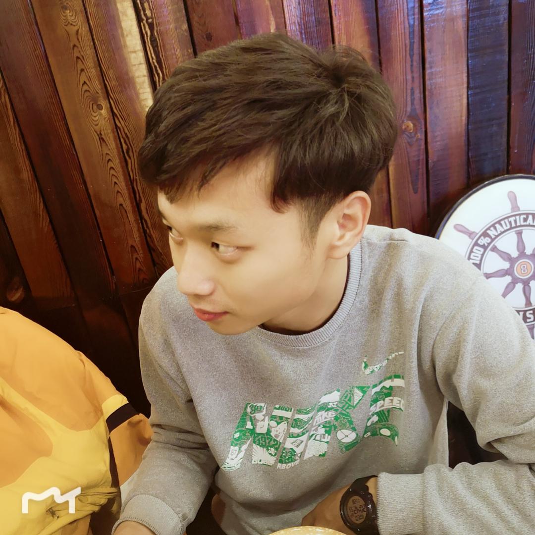 阿亮