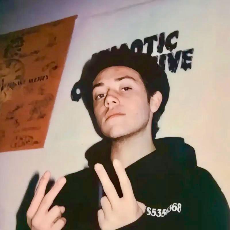 🇨🇳Frank🇺🇸