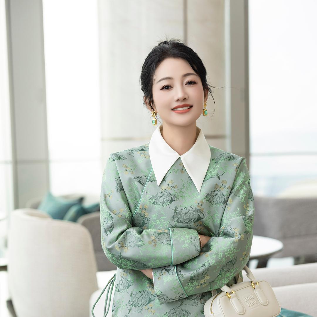 华裳阁(格) 高端女装