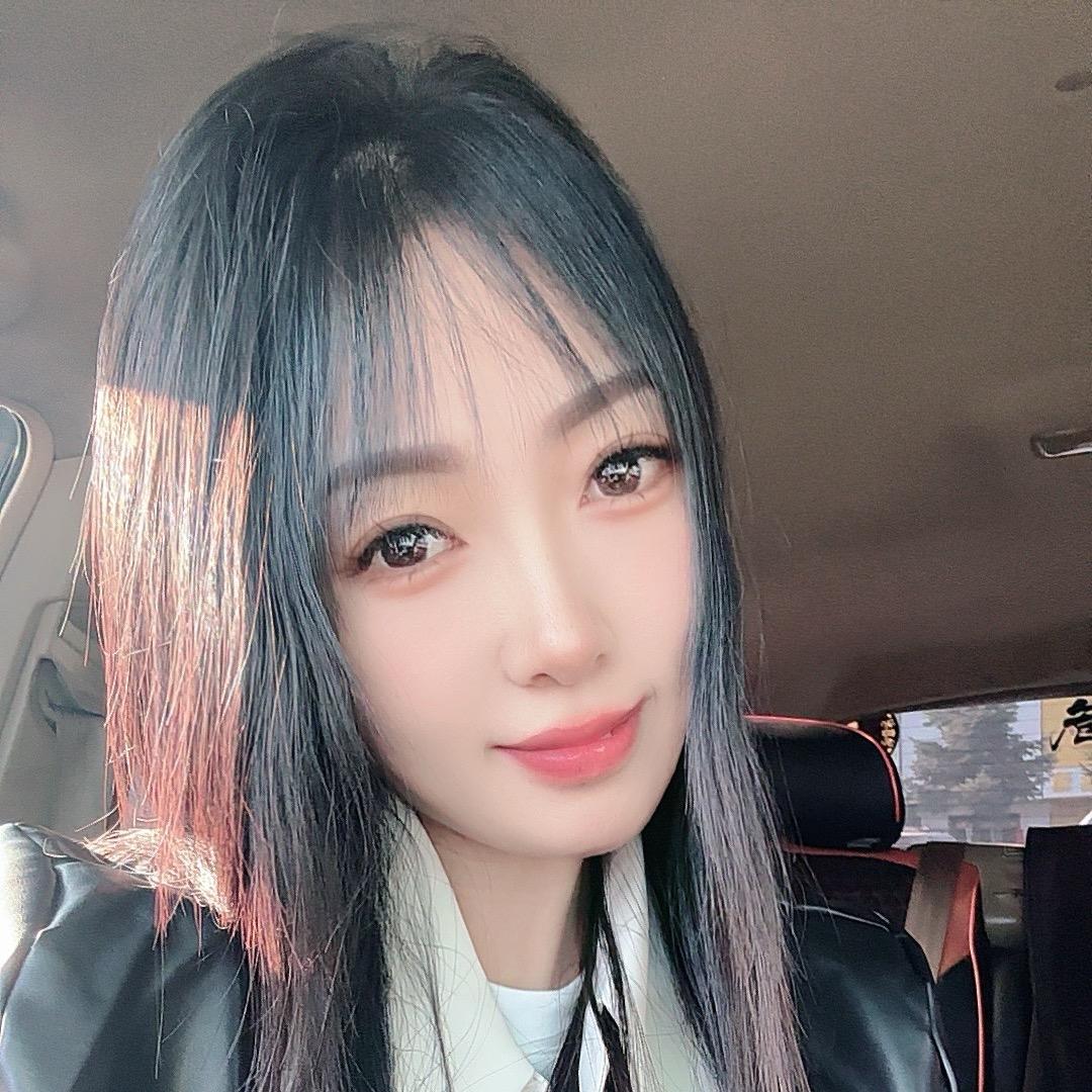 周记蒸蒸鲜包的小姐姐