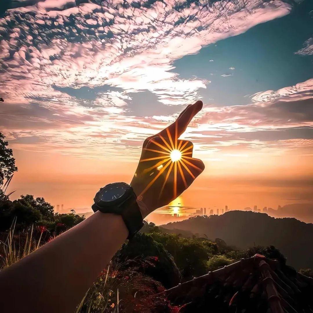 裤衩破个洞🕳️