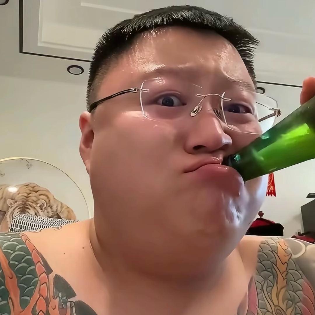 小小怪下士