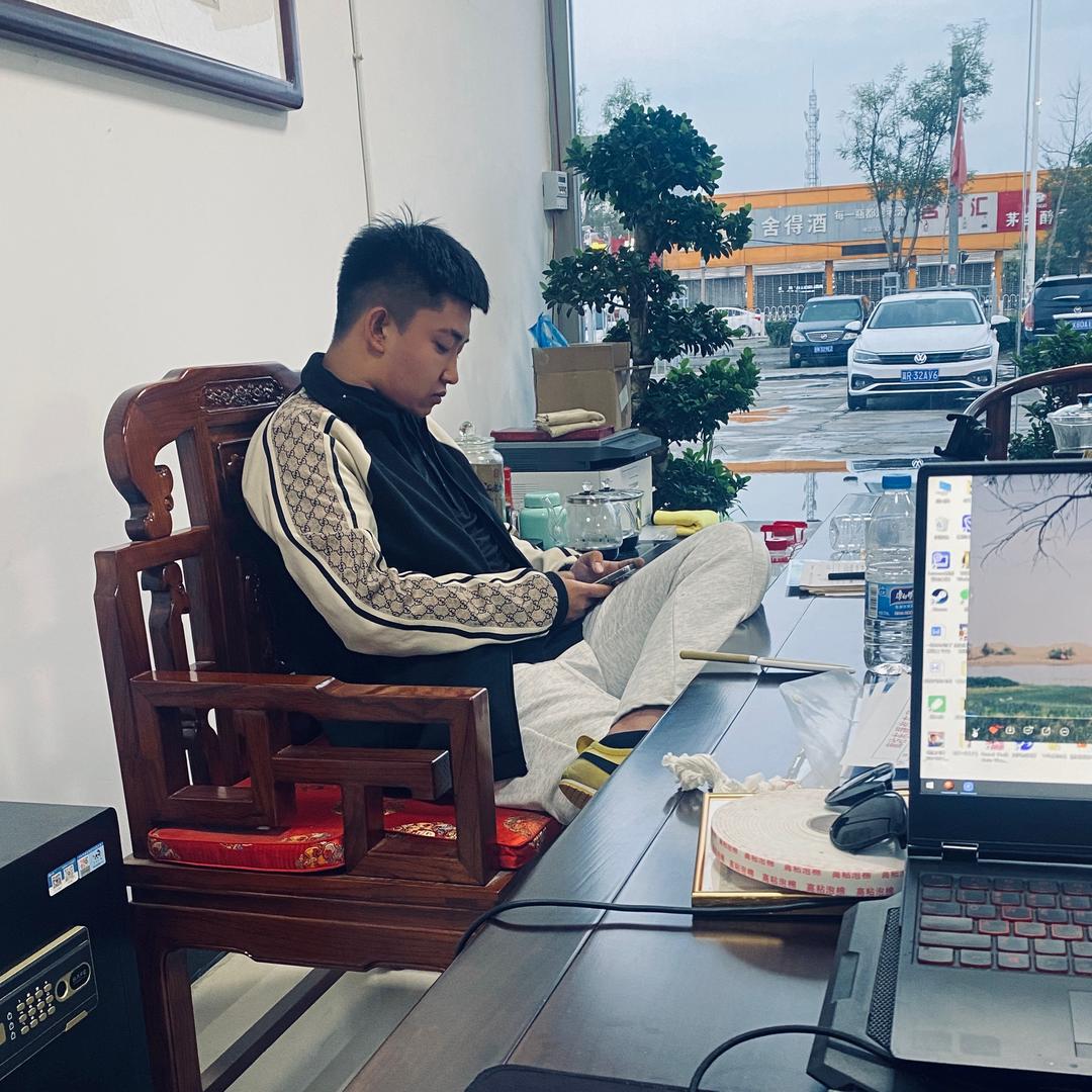 杨华张.廊坊东晟汽车租赁.