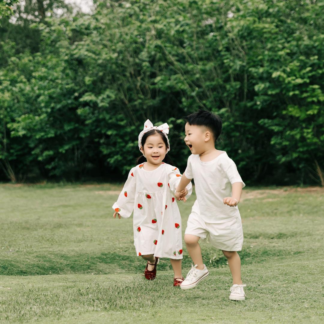 小茜茜（连赞拉黑）