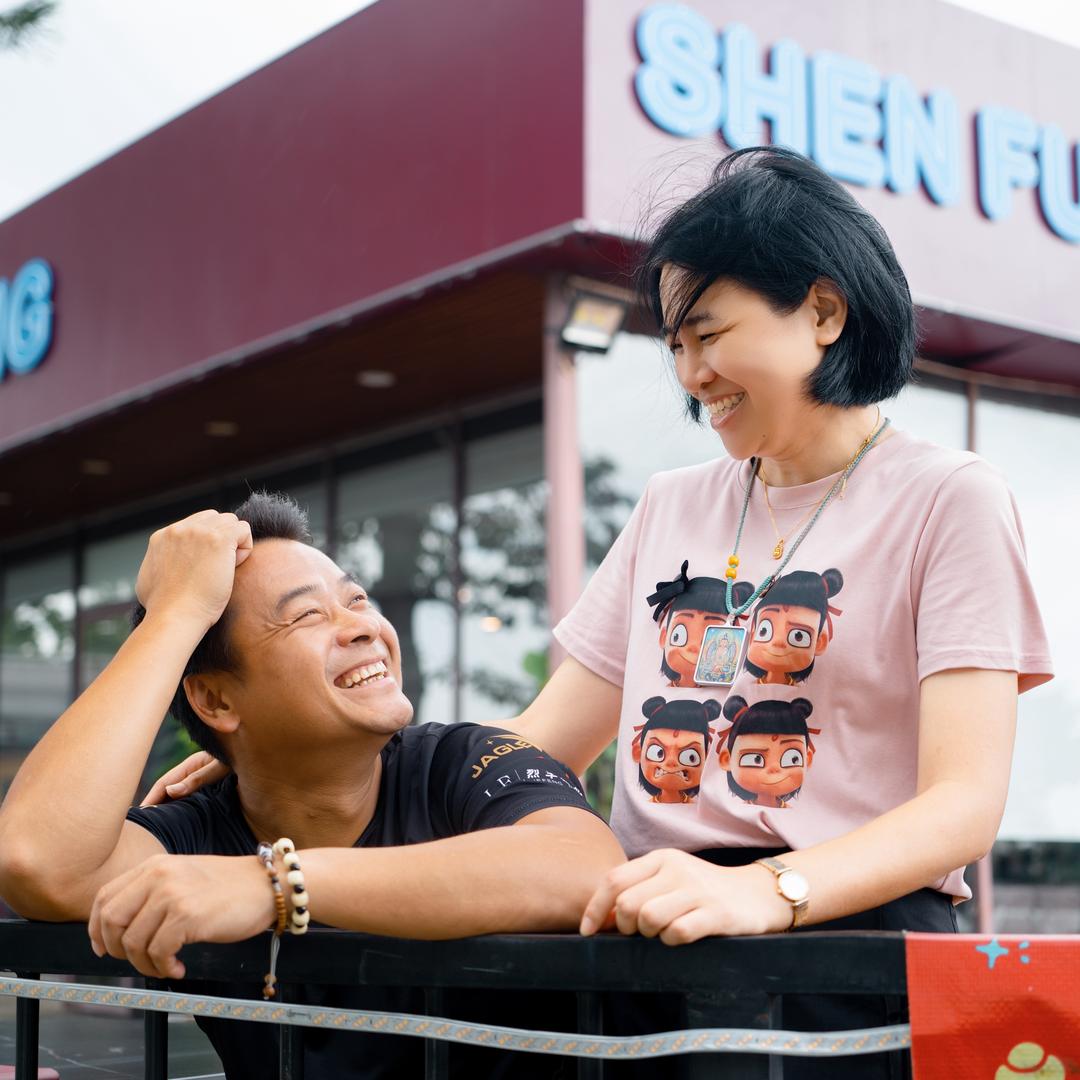 顺德志杏夫妇