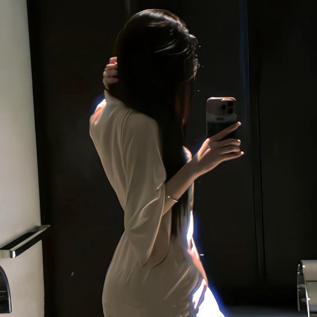 花果山社恐蕾丝性感大母猴（第一天开播）