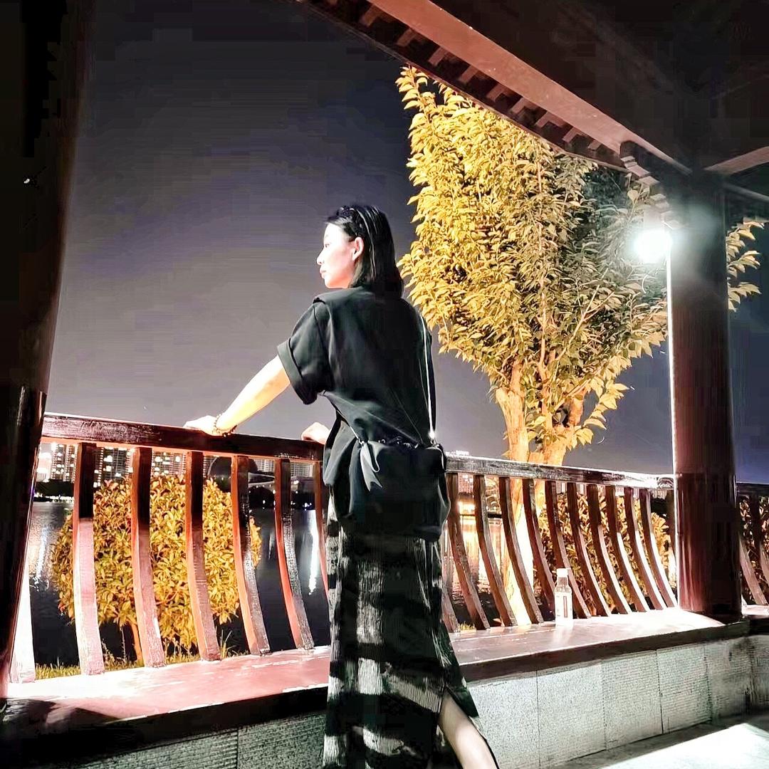 @汤 圆圆