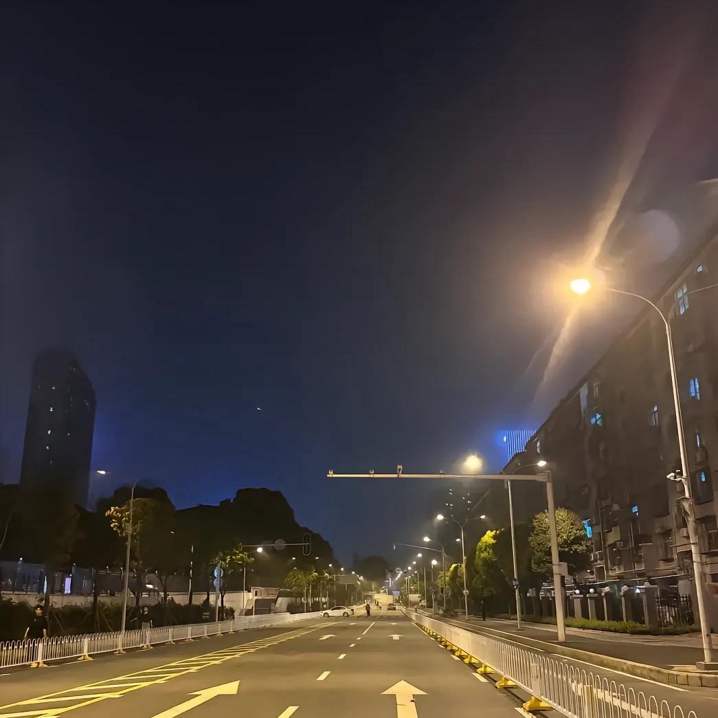 李居（刻舟求剑）