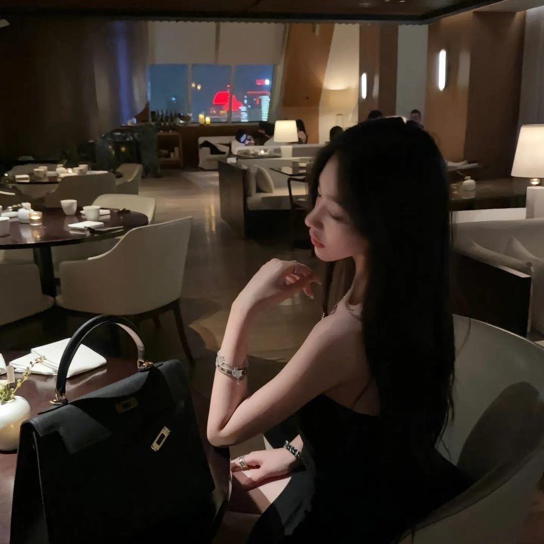 艾美🐰