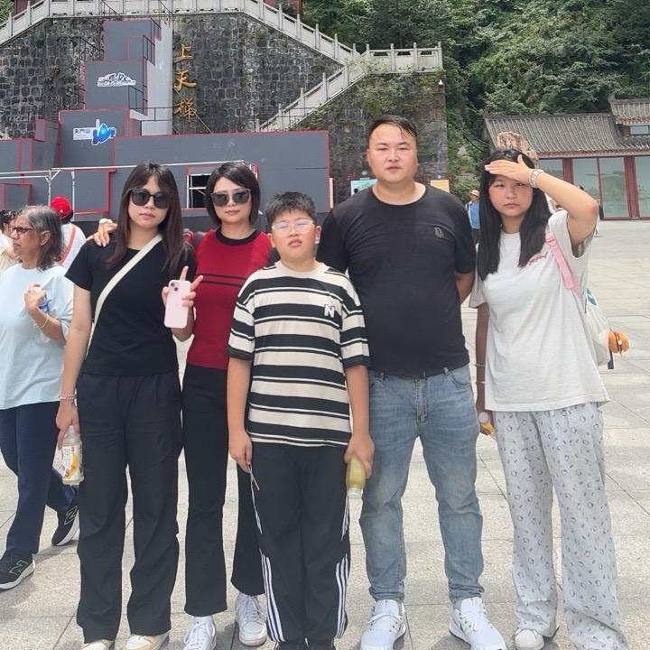 明姐🌹🌹（关赞必回）