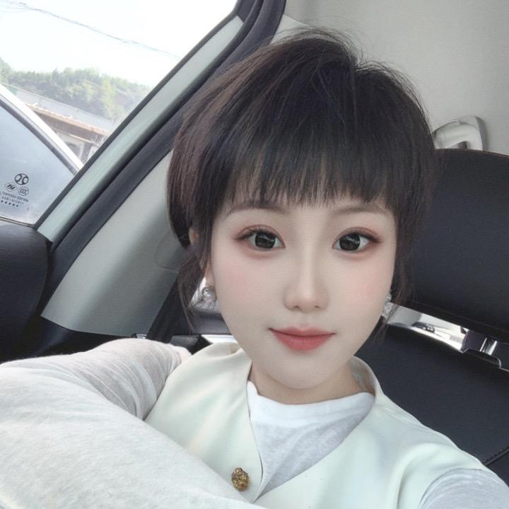 A.莉
