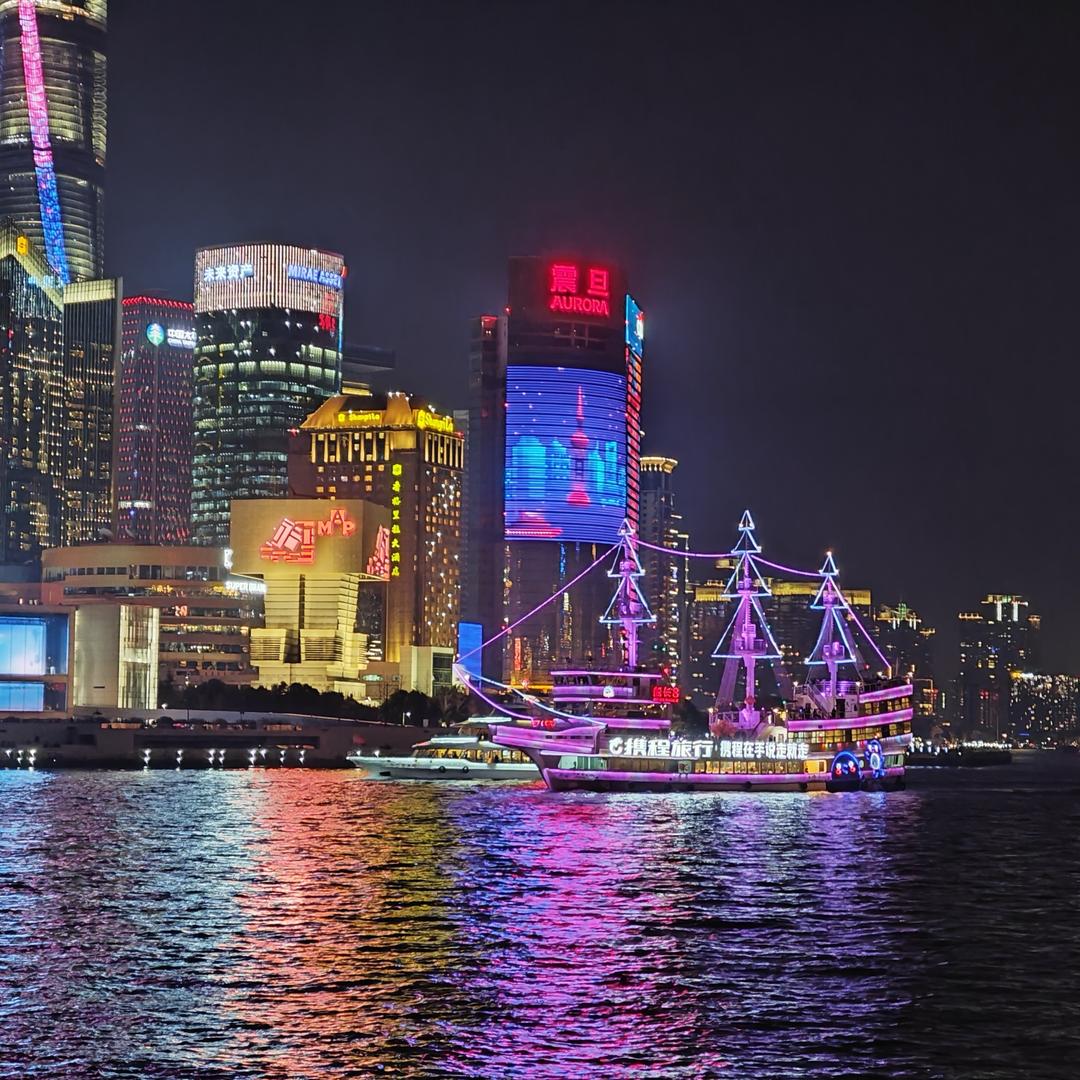 失约的海。