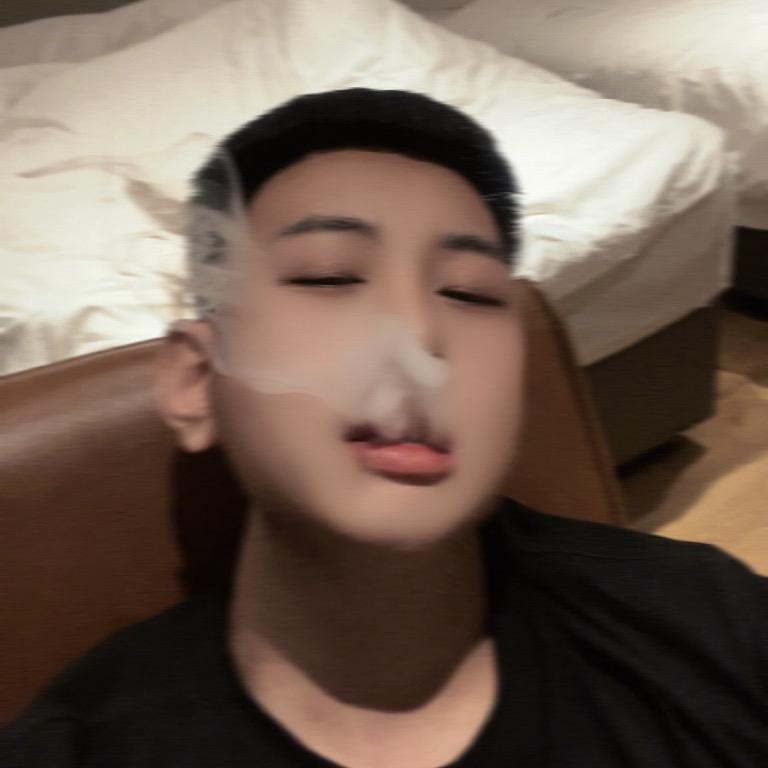 王哪跑🇨🇳