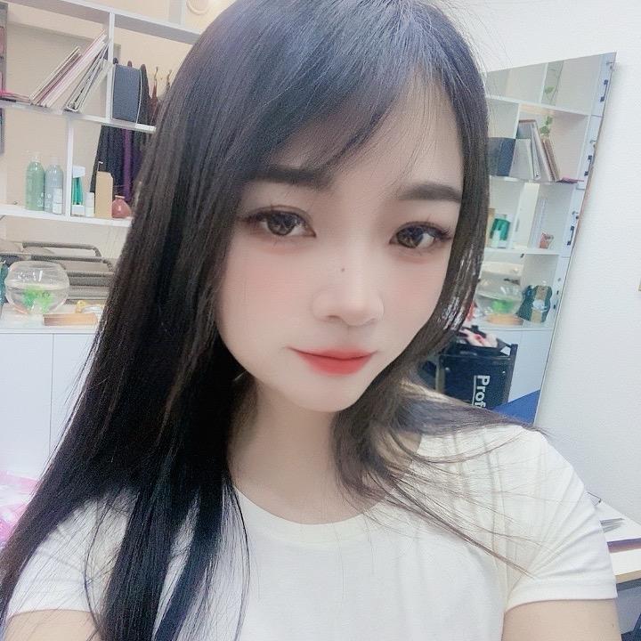 雯雯🍀（想被宠）