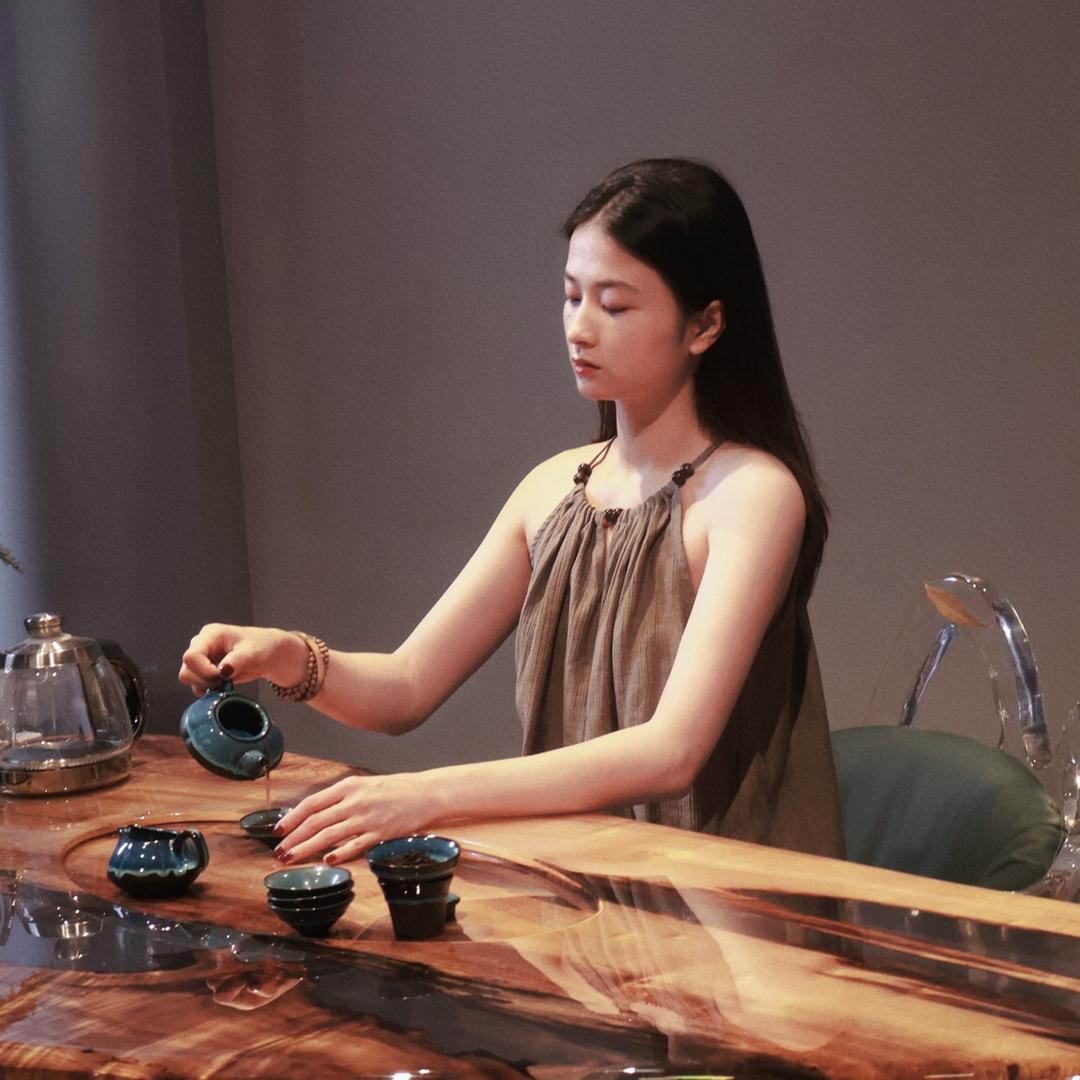 晶木艺术茶空间君君