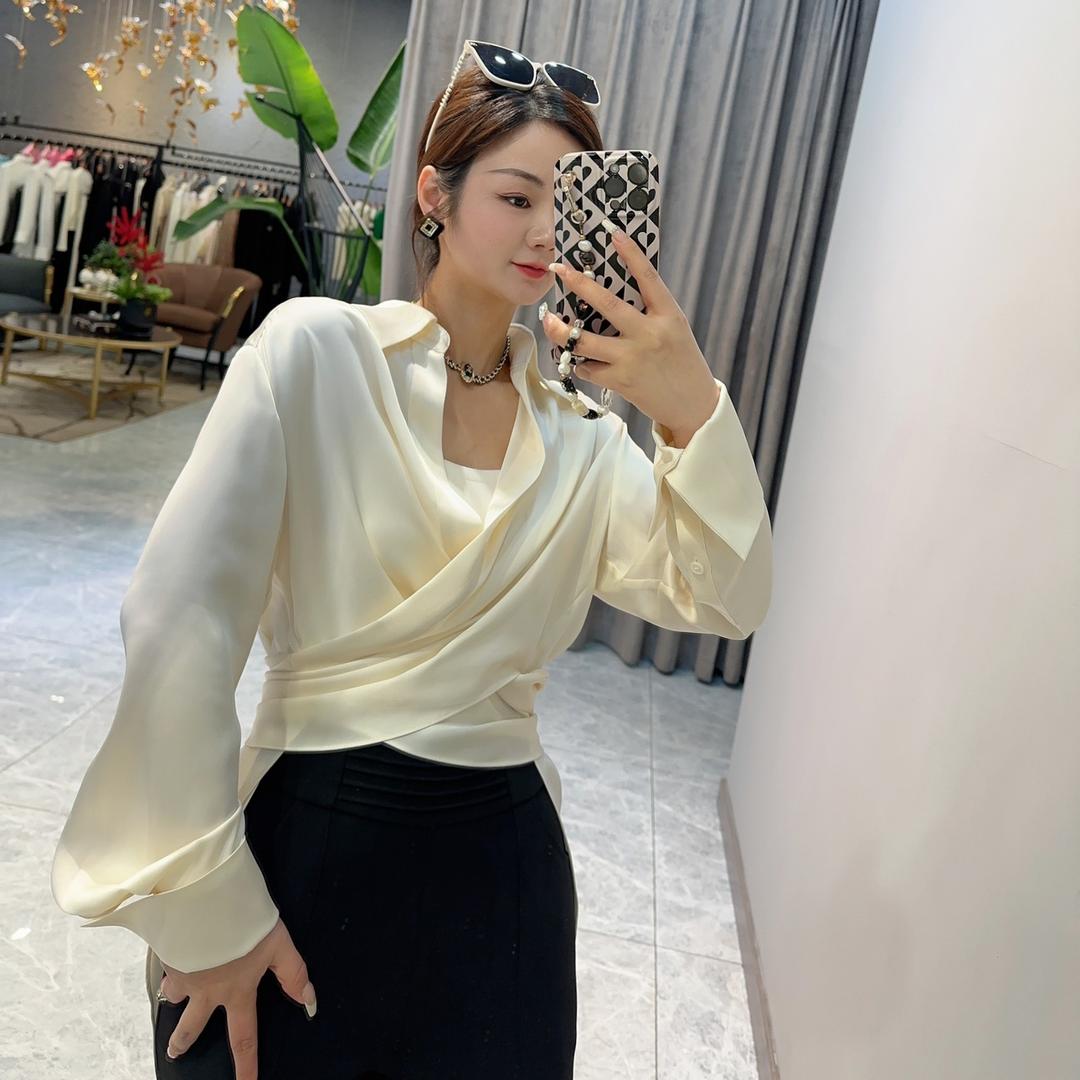 盐城WETIME设计师品牌女装-蔡蔡