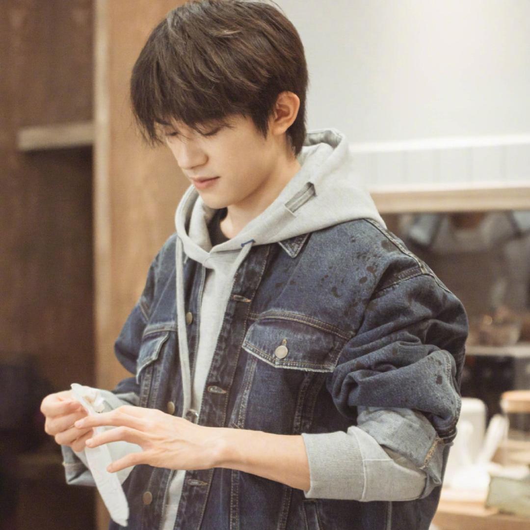 🌈易烊千玺女朋友💌²⁴⁷