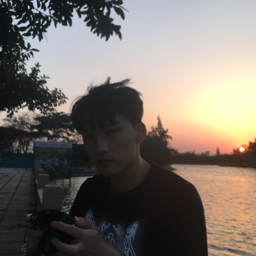 内向阿喜