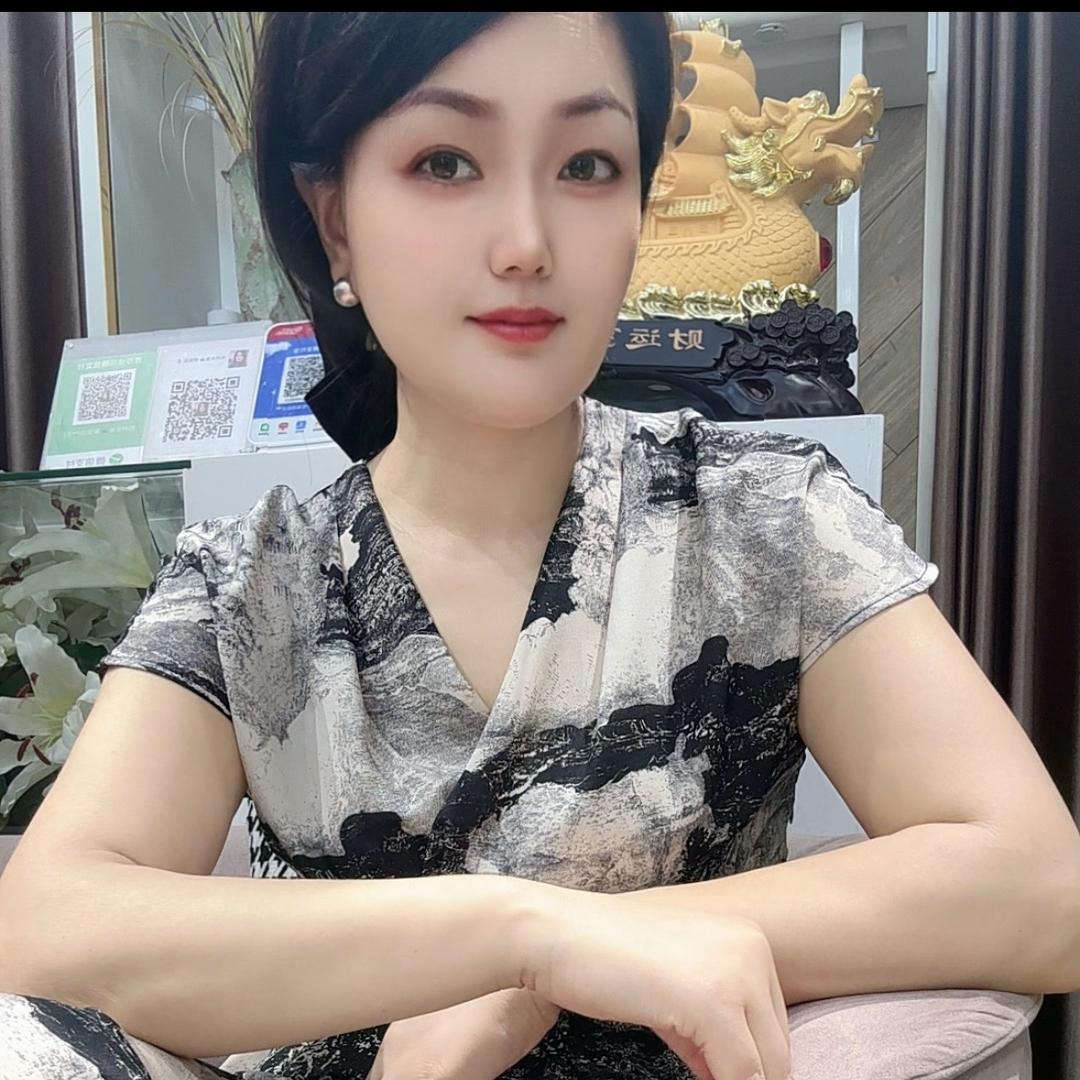 杭州女装新安店官方号