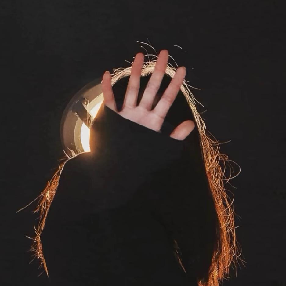 丫头•́₃•̀๑