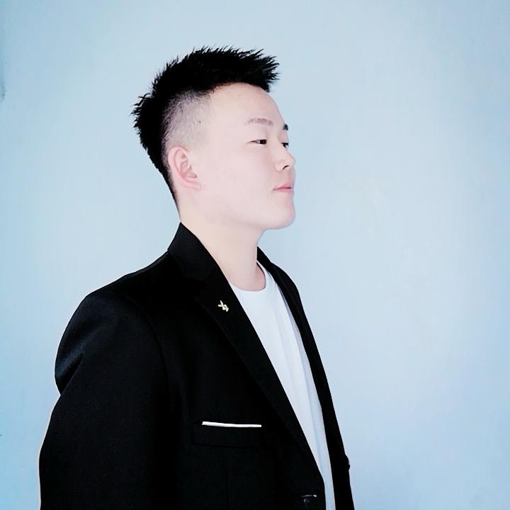 🐵小侯ˇ同学🐵