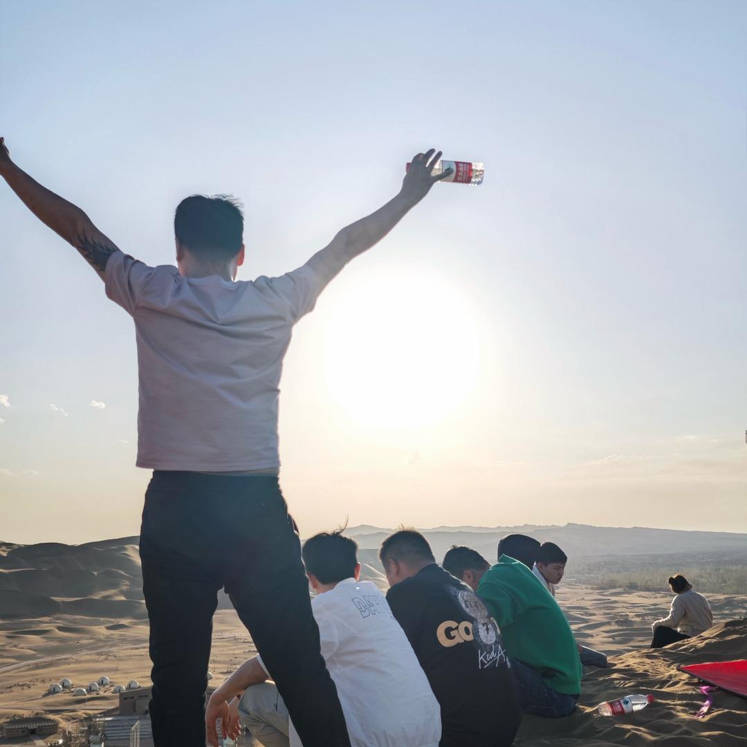 我把往事化如烟🐘